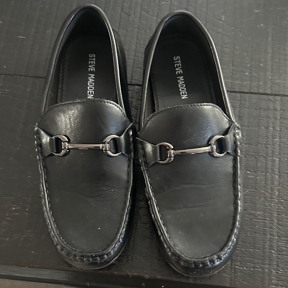 Steve Madden Black Leather Men's Loafers with Silver Accent
